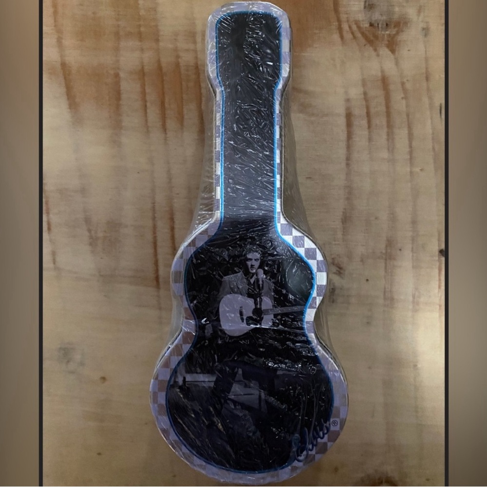 Elvis Presley tin